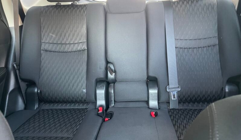 
								2017 Nissan Rouge SV 4 Dr Auto SUV Alloy Wheels Heated Seats Bluetooth Rear View Camra Certified full									