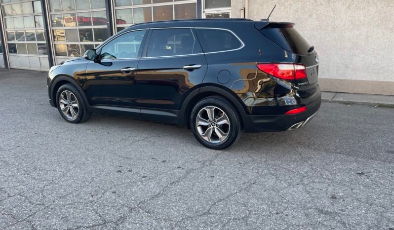 
								2016 Hyundai Santa FE XL Luxury AWD 4 Dr Auto 7 Passenger Alloy Wheels Heated Seats Bluetooth Rear View Camra Sunroof Certified full									