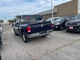2016 DODGE RAM 1500 SLT 4WD QUAD Cab 6.4FT BOX 5.7L ,V8 , 4 Dr Auto 5 Passenger Alloy Wheels Bluetooth Certified