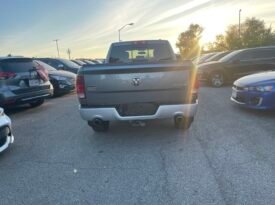 2012 DODGE RAM 1500 4WD LARAMIE V8 ,5.7L QUAID Cab 6.4FT BOX 4 Dr Auto 5 Passenger Leather Sunroof Alloy Wheels Bluetooth Rear View Camra Navigaction Certified