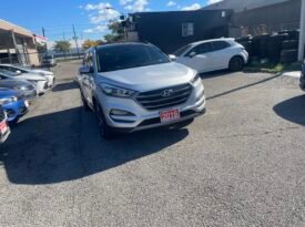 2016 HYUNDAI TUCSON LIMITED AWD SUV 4 Dr Auto Leather Sunroof Alloy Wheels Heated Seats Bluetooth Rear View Camra Navigaction Certified