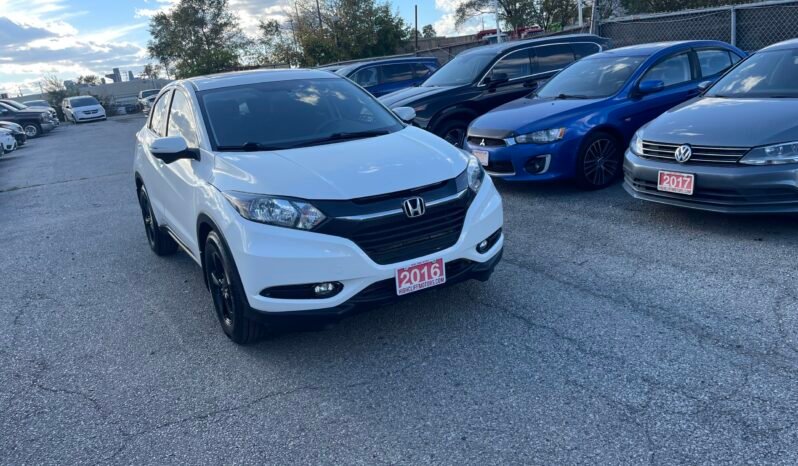 
								2016 HONDA HR-V 4WD 4 Dr Auto Alloy Wheels Sunroof Heated Seats Bluetooth Rear View Camra Certified full									