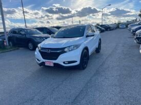 2016 HONDA HR-V 4WD 4 Dr Auto Alloy Wheels Sunroof Heated Seats Bluetooth Rear View Camra Certified