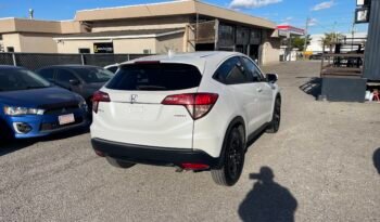 
									2016 HONDA HR-V 4WD 4 Dr Auto Alloy Wheels Sunroof Heated Seats Bluetooth Rear View Camra Certified full								