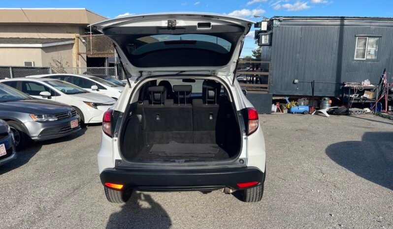 
								2016 HONDA HR-V 4WD 4 Dr Auto Alloy Wheels Sunroof Heated Seats Bluetooth Rear View Camra Certified full									