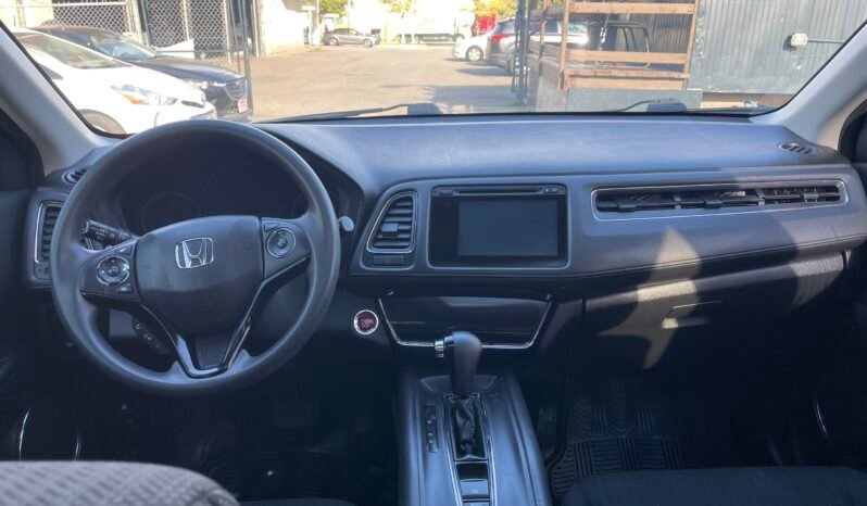 
								2016 HONDA HR-V 4WD 4 Dr Auto Alloy Wheels Sunroof Heated Seats Bluetooth Rear View Camra Certified full									