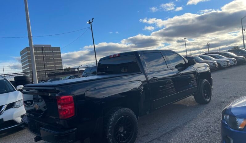 
								2017 CHEVROLET SILVERADO 1500 LT 4WD 4 Dr Auto 6 Passenger V8 , 5.3L , 6.4 FET BOX Gasoline Alloy Wheels Bluetooth Rear View Camra Certified full									